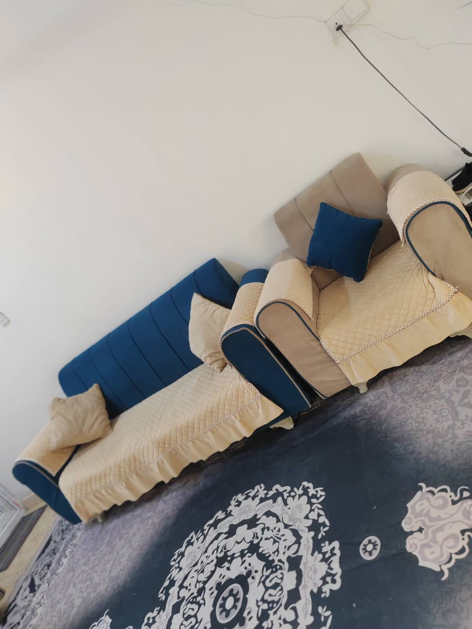 تخم نظيف للبيع ضرر فقط تجوه الكرسي نازله وحده وتصير
٨ مقاعد
السعر ١٨٠


**إذا كنت صاحب هذا الإعلان وتريد حذفه لأي سبب، رجاءا أرسل رسالة إلى الدعم الفني**