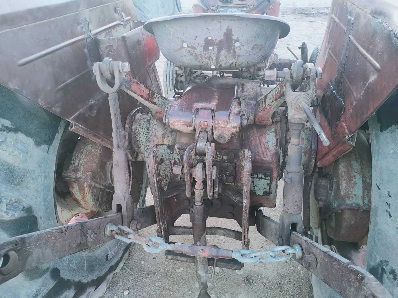 للبيع عنتر موديل 88 جاهزه مكفولة كفاله عامه شرط محرك وكير وجهاز الرفع نكره سلف السعر   3,700   مكاني بابل ***********
