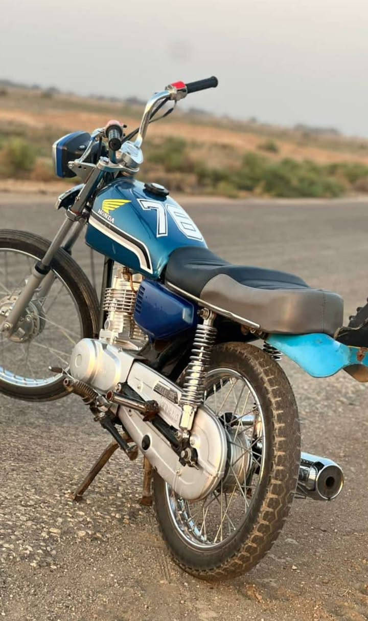 نامه 2024 غراض كله 2025 
 سعر 550  المكان ديوانيه عفك
كلك كلك وياه ورقه رقم شاصي مكفوله من كلشي


**إذا كنت صاحب هذا الإعلان وتريد حذفه لأي سبب، رجاءا أرسل رسالة إلى الدعم الفني**