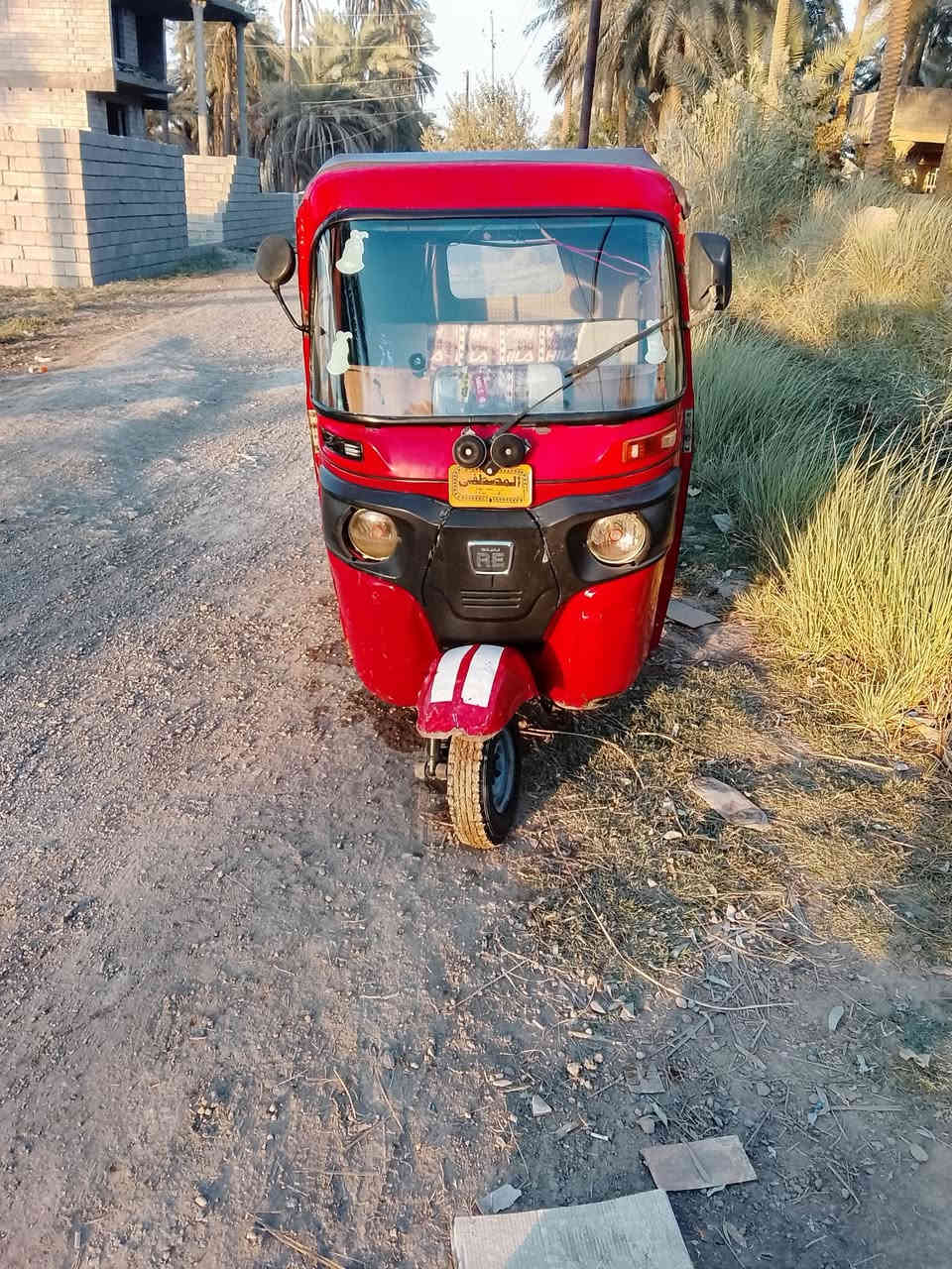 السلام عليكم تكتك للبيع العنوان ديالى الخالص
السعر/ بتلاثه وميه 
الرقم/***********
