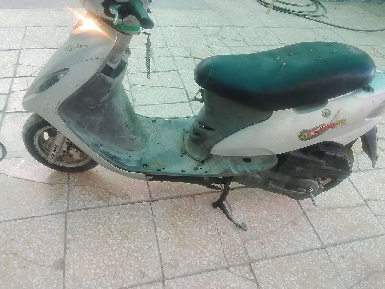 للبيع شغاله عل فحص بيها نقوصات بسيطه مكانها بغداد سعرها 175 واتساب ***********
