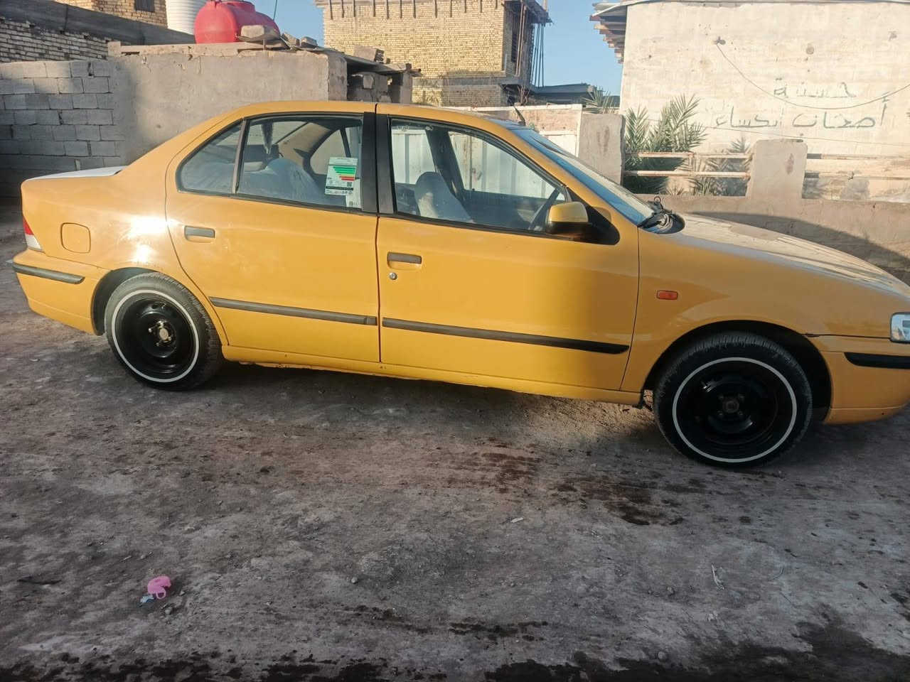 السلام عليكم سمند للبيع موديل 11 سعر 35 وبيه مجال قليل ***********
