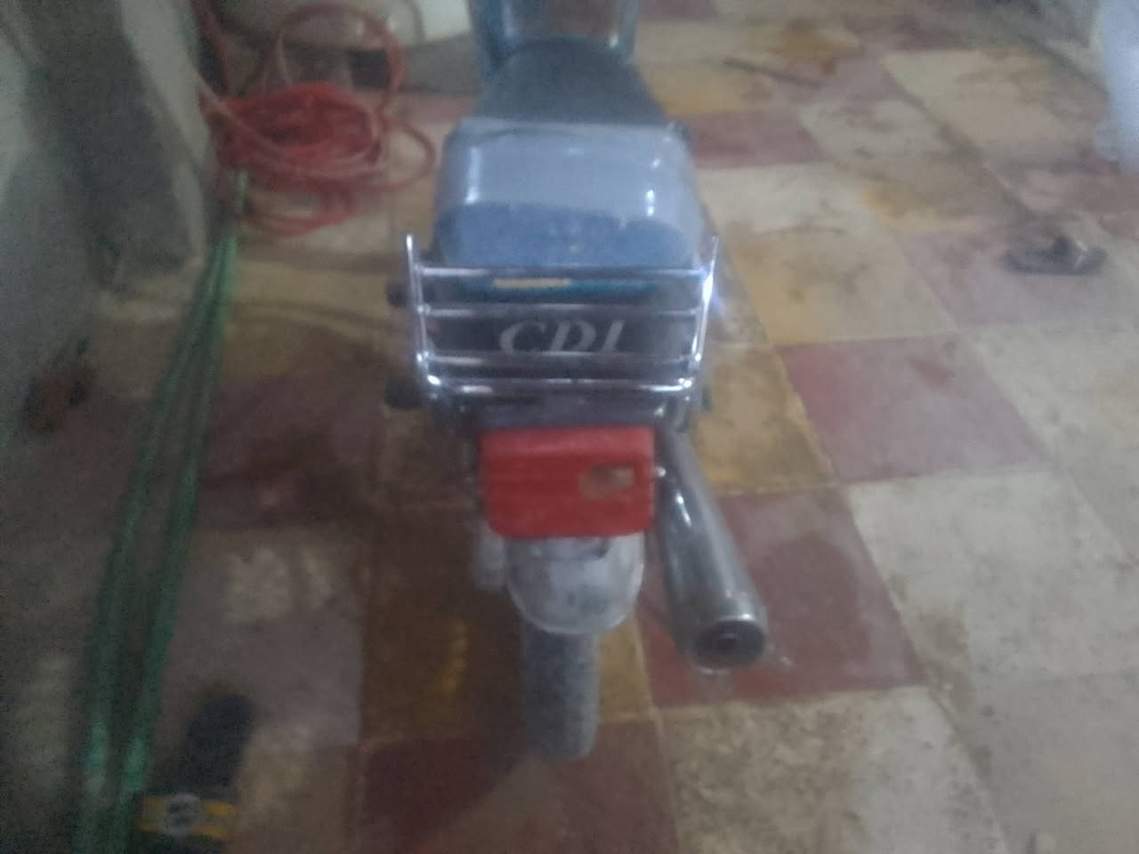 السلام عليكم دراجه للبيع
***********
