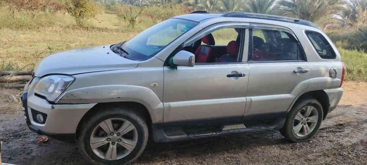 (من رخصت مدير الادمن المحترم الخلوق)السلام عليكم كيا سبورتج موديل 2009 محرك كير تخم تاير تبريد خير من الله كامله مكمله بسمي بغداد دولي دوشمه دواخل كامله  نكول بيهه حزام صبغ السعر 97وبيه مجال حك الجيه بيع مستعجل العنوان پابل اجبله الرقم ***********
