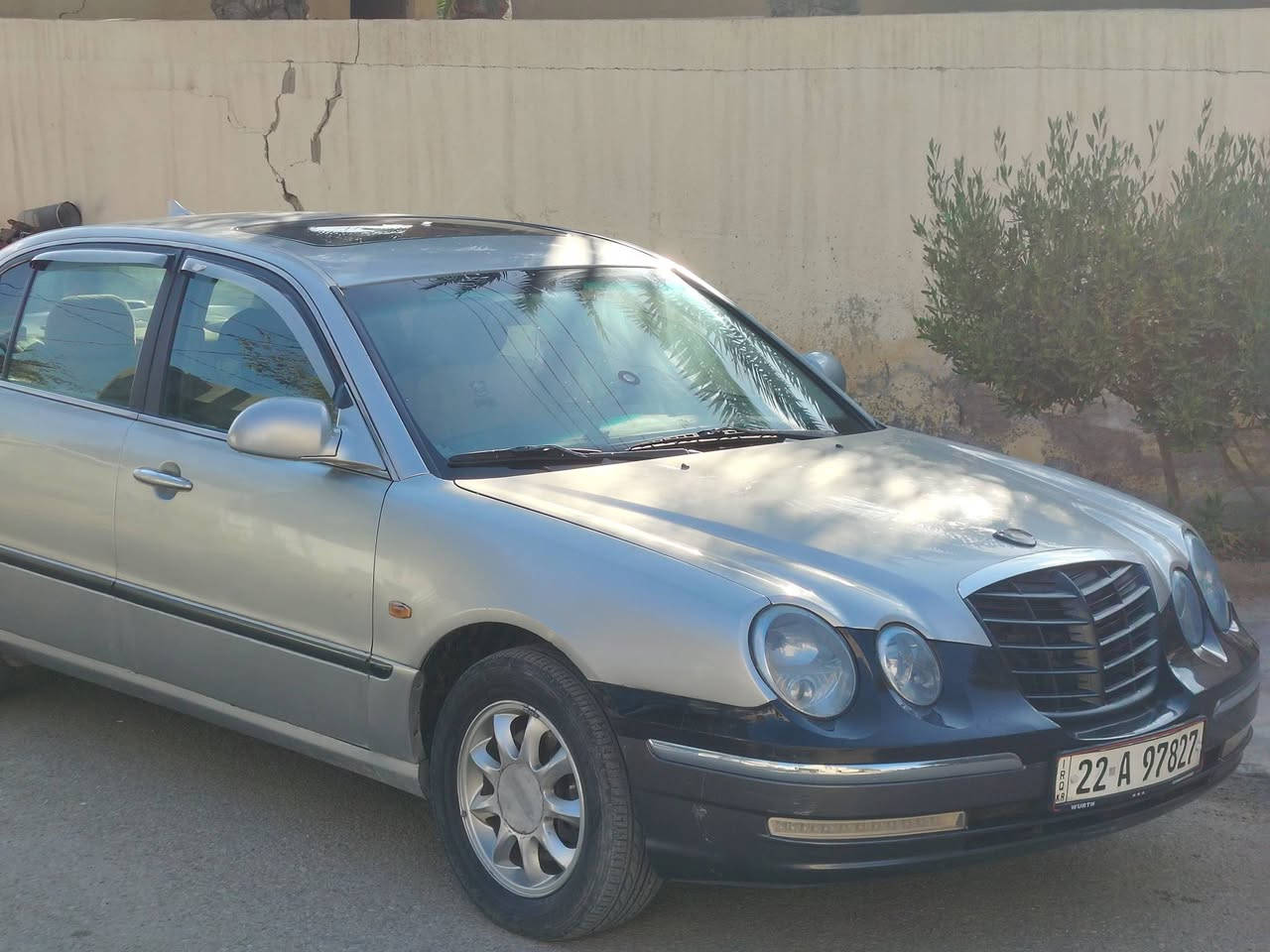 السعر 55 ورقه سعر بطه محور
سلام عليكم
كيا اوبروس مال وفود 2004  رقم اربيل دولي سنويه ل٢٨ فول مواصفات كشنات كهرباء استيرن كهرباء سلايد روف كهربائيات كلها شغاله محرك وكير مال الفلون مكفولات
سياره كلها بدون اي ضربه كلها فقط صبغ احزام للجماليه
مكاني ديالى المقدايه ***********
