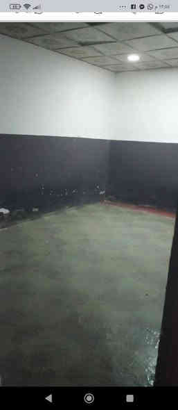 دار للايجار في حي ميسان   بعد ١٠ متر عن شارع الكيات  مساحته ١٢٠ متر  أرضيته صبه بي غرفتين وصاله ومطبخ واستقبال وطارمه ايجاره ب ٣٥٠ الف بدون مقدمه قفل كل مجاله  أجور الماء والكهرباء الوطني مجانا   نظافته ٦٠ بالمئة و مكتبي في حي ميسان للاستفسار الاتصال ب  *********** 
رقم الاعلان ٣٦ @ النجف
