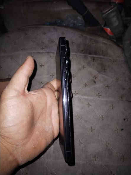 اس التره 23 امبدل شاشه لبيع السعر 450 ***********
