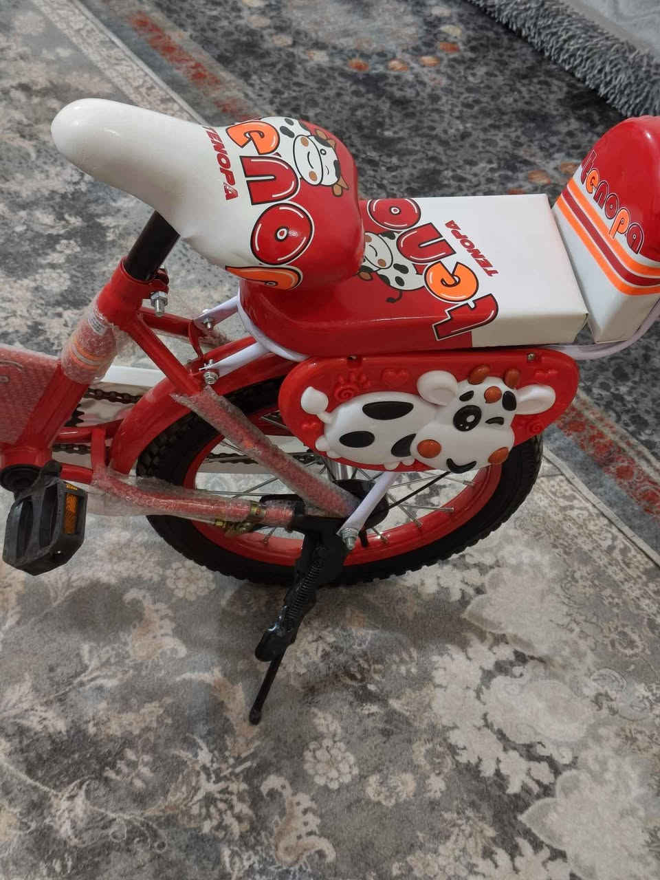 سلام عليكم للبيع بايسكل اطفال 
بايسكل اطفال (دراجة هوائية) جديدة من شركة Tenopa

الحجم : 12
الحالة : جديد غير مستعمل
السعر : 75 الف

متوفر توصيل داخل العمارة عمارة, ميسان


**إذا كنت صاحب هذا الإعلان وتريد حذفه لأي سبب، رجاءا أرسل رسالة إلى الدعم الفني**