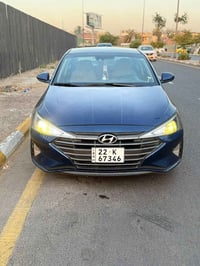 العنوان بغداد الحريه   السعر ١١٥ وبيها مجال بسيط   هاتف 07712724723  ا...
