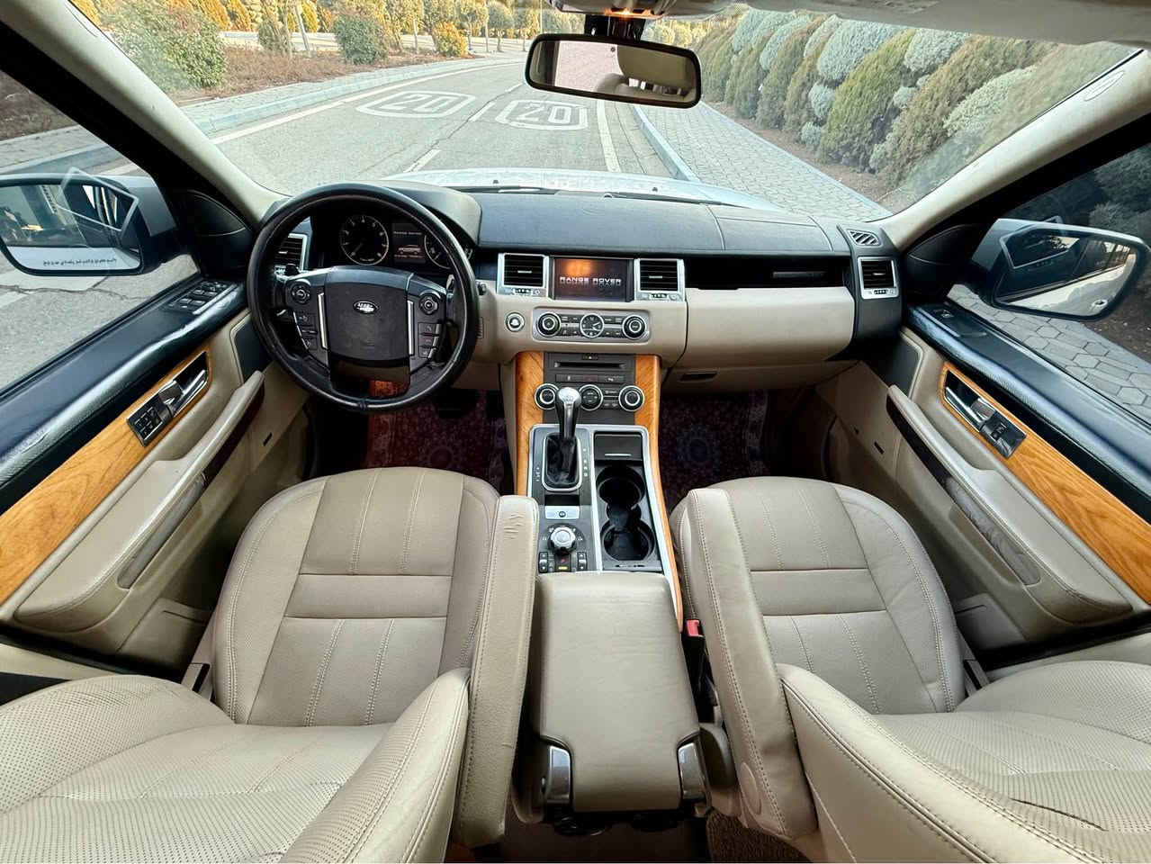 ارخص رانج روفر سبورت 2011 بي العراق بتحدا

سعر جدا جدا مناسب بلاش   (136) ورقه مجال

سياره خليجي صفر شريكه سردار ضمان دولي

8 سلندر بدون سوبر ارخب محرك

فول فول مواصفات 
 
سلايد  
سياره جكات ٣ وضعيات 
شاشه كاميرا
رادار جانبي 
حساس خلفي امامي
لايتات عدسه زينون بيلادي
دواغل كريمي جديد١٠٠/١٠٠
كشن جلدو كارباوخزن
كشنات تدفيه و تبريد
تحكم ستيرن
ستيرن هيتر
دواغل ١٠٠/١٠٠ 
ماشي ١١٣ الف
بعد مواصفات رانج معروفه.........
________________________________
كير محرك بشرت بدون دوخان بدون بوخار بدون صوت اي مكان عجبتك افحس سياره بشرت ترايي حتي بصره 
_____________________________

سعر سياره بلاش بلاش(136)ورقه مجال ماكو بي سعر ابد

مكان سياره سليماني داخل سليماني
***********
***********
_________________________________

Range Rover Sport  2011    

سعرى مناسبه بلاش 136 ورقه مجال

8 بستون بى سوپر مه رغوب
 
فول فول موسفات 

سلايد
دبله كانى جوبه به رزو نزم ٣ موده
شاشه و كاميرا
رادارى ئاوينه٠
113 هه زار روشتوه 
سوكان شفط و كاره با
بيش و دوا حاسه 
٤ ده ركا بصمه 
لايد ليد و عه ده سه زينون بيلادي
كشن جلدو كاره با و خزن
كوشن سارد و گه رم
سوكان هيتر و فوليوم

زور مواسفاتى تر ......
_______________________________________
گيرو مه كينه به شه رت  بى نوقسانيه دوكه ل بوخار صه وت به شه رتى فه حس تازه سيرفس تازه كراوه

سعر(136$$) وه ره قه و مجال بلاش بلاش

شوين :سليمانى
***********
*********** السليمانية, العراق
