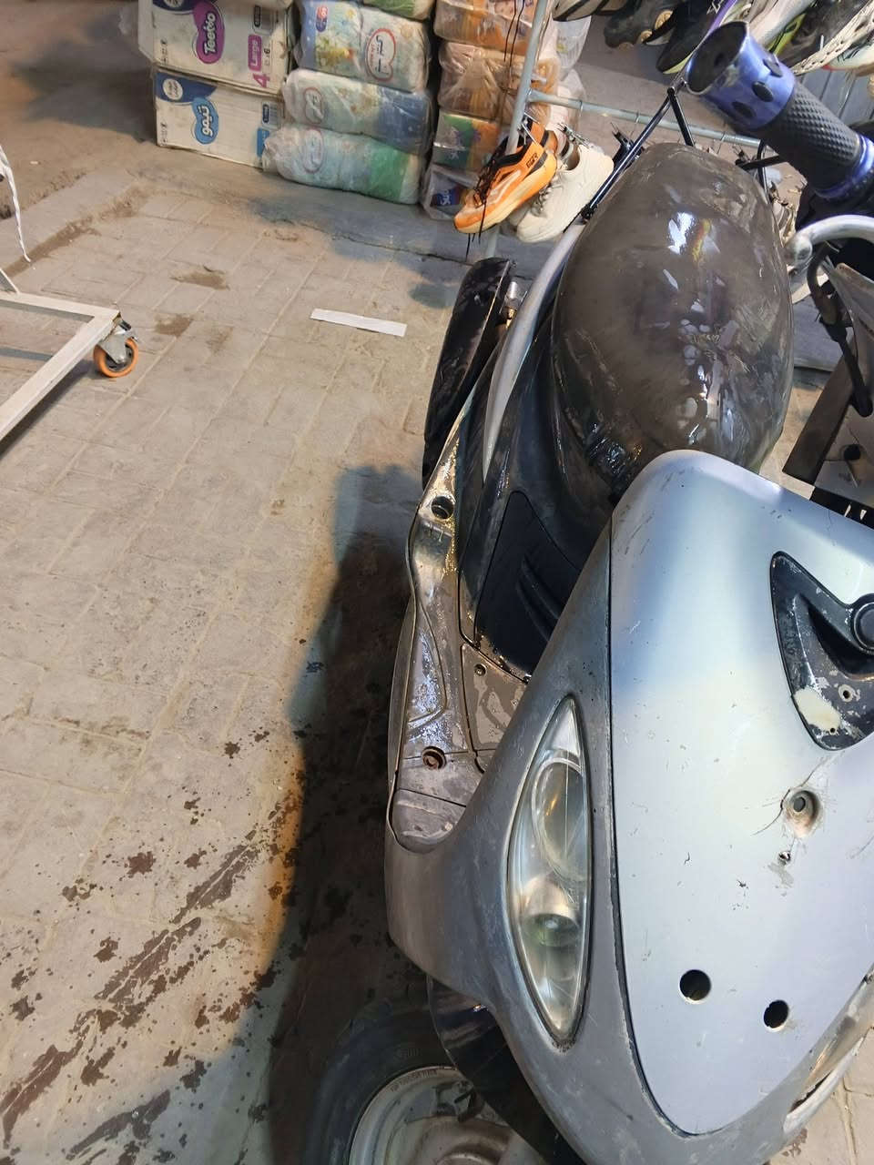 السلام عليكم درجه ماكس منغولي للبيع او مروس السعر 260 وبيه مجال عوزه كابريتر مكانه مدينه الصدر ***********
