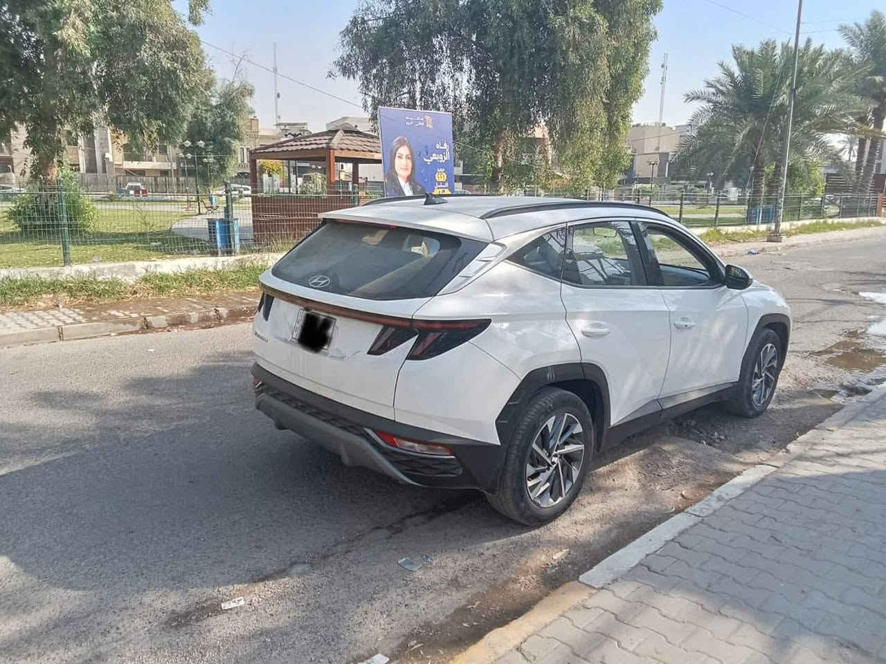 للبيع هونداي توكسان ٢٠٢٤ مكفولة كفالة عامة
بدون صبغ بدون بارد بدون اي شي سيارة باسمي تحويل مباشر
السعر ٢١٨ بيهه مجال بسيط 
مكان السيارة بغداد اليرموك 
للاستفسار الاتصال على الرقم 0773228003


**إذا كنت صاحب هذا الإعلان وتريد حذفه لأي سبب، رجاءا أرسل رسالة إلى الدعم الفني**