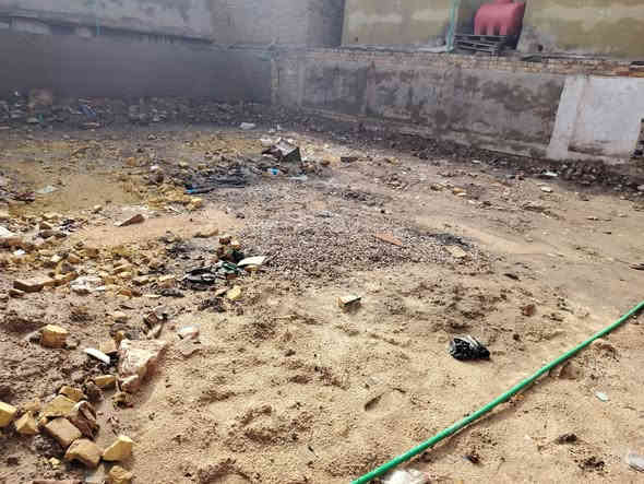 السلام عليكم عيوني
#نص_عرصه_البيع_في_حي_النهضه #الثانيه_واجهيه_10متر

#ونزال_12_متر

***********

***********

مامتواجد ع فيس خابرني وتدلل عيوني
