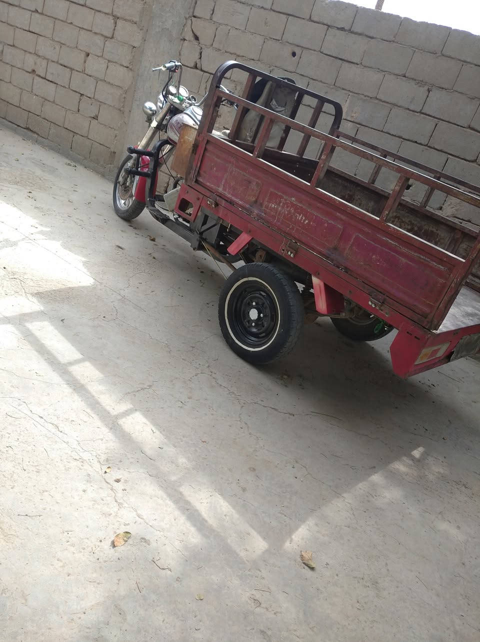 السلام عليكم ستوته للبيع كلك مكفولة من كلهن اكسن جمره وجه كامل جديد كير بوكس جديد تايرات جديد دبلاات جديد جاهزه نكره سلف السعر ب750وبيه مجال للشراي لمكان نجف قضاء المشخاب للاستفسار اكثر عله هاذه ارقم ***********
