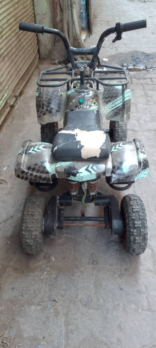 سيارة اطفال للبيع عاطله مااعرف شبيها السعر 100مكاني بغداد باب المعظم رقمي *********** واتساب
