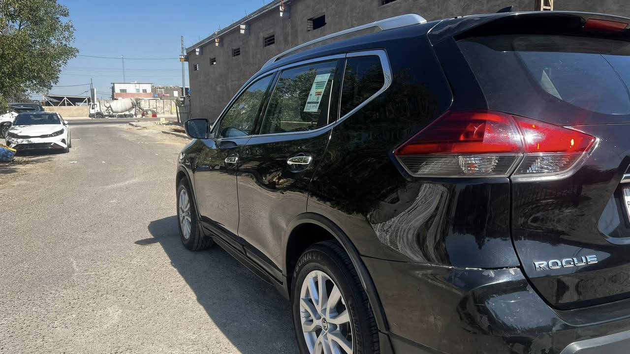 مكلف بلنشر السلام عليكم للبيع نيسان روج موديل 2018 ماشيه 71000 الف KM والحادث كما موضح في السونار باسمي تحويل ثاني يوم السعر 135$ اي استفسار اتصل على الرقم الآتي ***********العنوان بغداد البلديات
