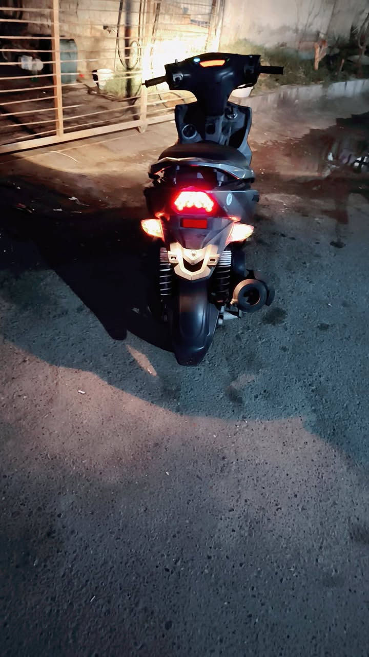 سلام عليكم جيتي آر دراجه مال رمبه مكفوله كفاله عامه دراجه خير من الله كله شقال ترايك وين متريد مكاني بغداد ابو غريب
سعر مليون و 150 وبيه مجال حك الجيه ول دراجه بل واقع احله الدراجه مكفوله من مكينه من كلشي صار شهر نزلته من الرمبه علا أيدي 
***********
