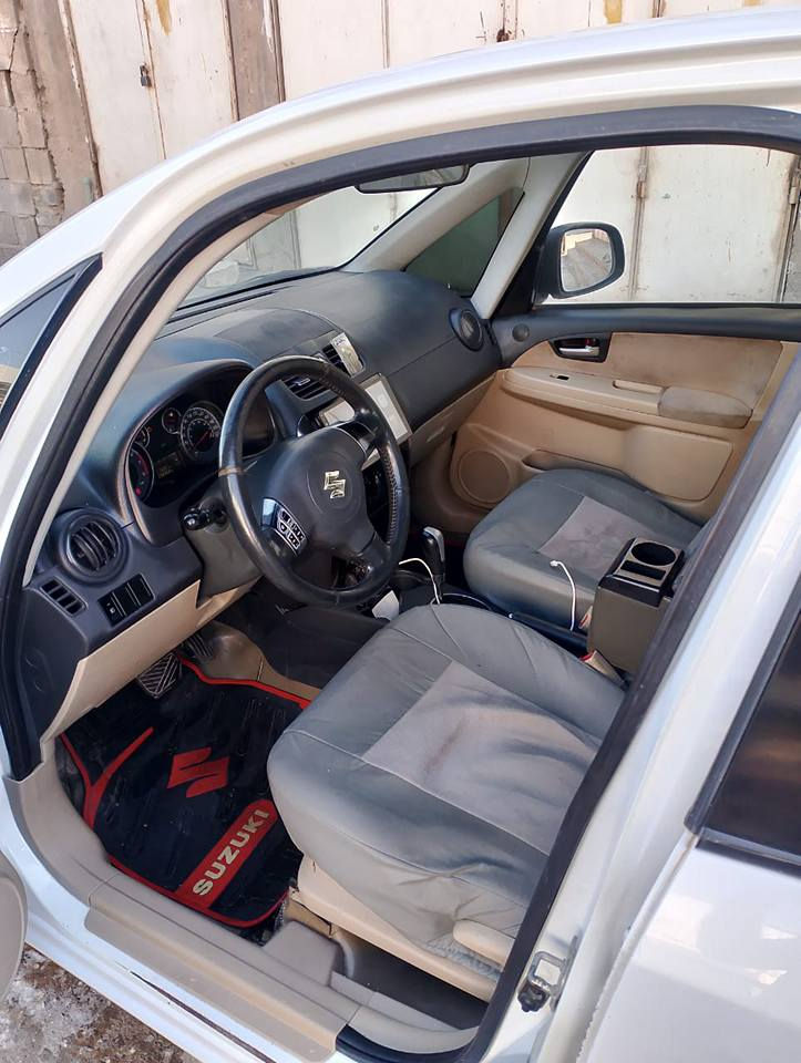 سلام عليكم سياره للبيع ساسوكي sx4 مديل ٢٠١٤ وارد خليجي محرك ١٨٠٠ جاهزه من كلشي وبسمي السعر ٨٥
*********** البصرة, العراق
