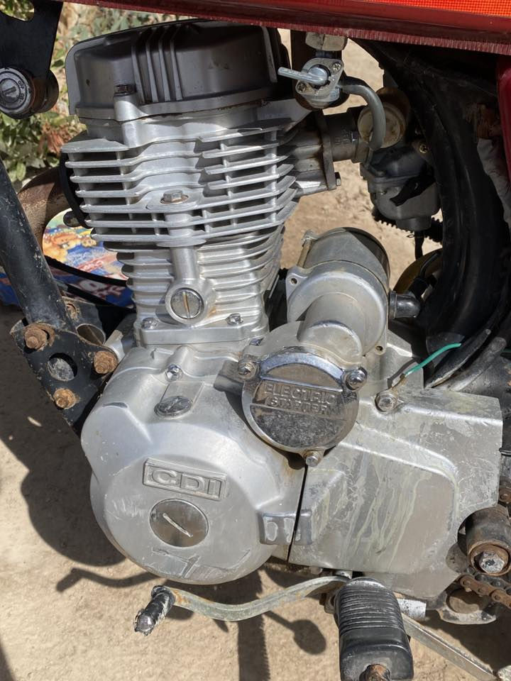 السلام عليكم اربعه كير كلك رقم شاصي موجود مكينة ارشه 2015 ما مفتوحة نضيفة باتري كهربائيات جديد السعر 275 بيها مجال ***********
