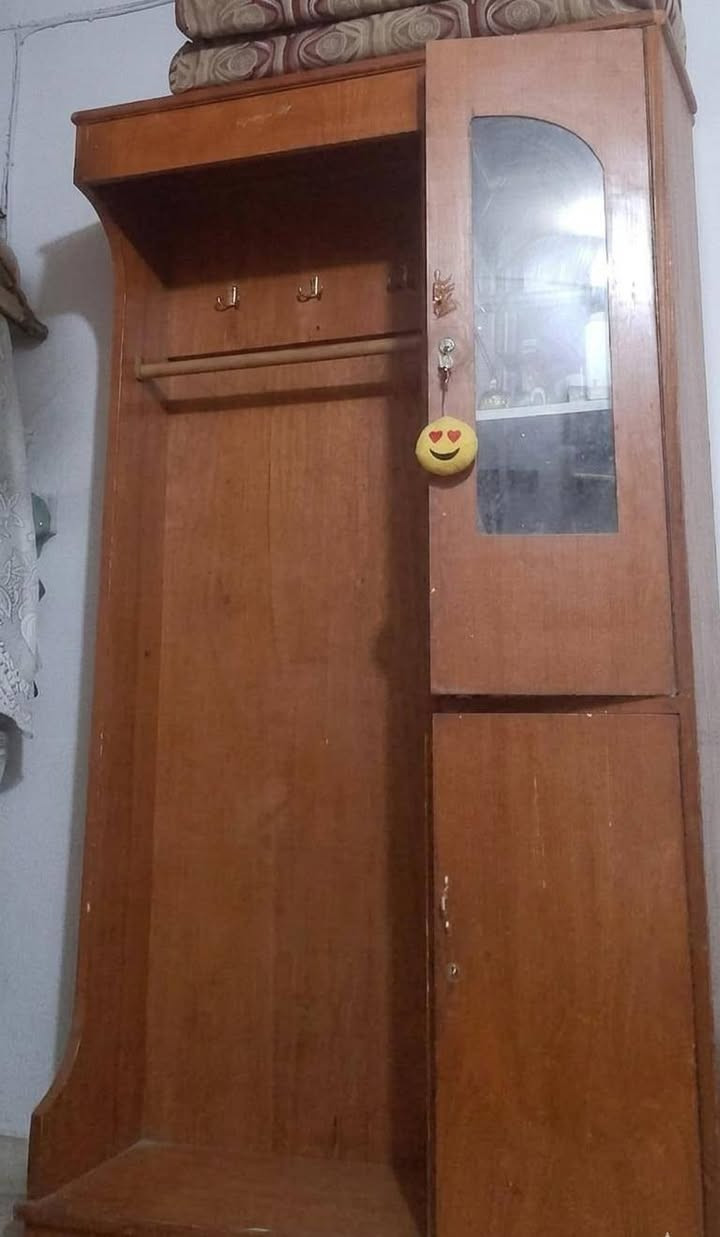 بنات غرفه عراقيه مصبوغه ابيض مامصبوغه كله مصبوغه نص ونص بس الكتتور باقي بابين مامصبوغات وزاويه المرايه مصبوغه بسعر 250 عنوان كربلاء لغرفه مفصخه كامله ماناقضه شي صوره قبل اصبغ


**إذا كنت صاحب هذا الإعلان وتريد حذفه لأي سبب، رجاءا أرسل رسالة إلى الدعم الفني**