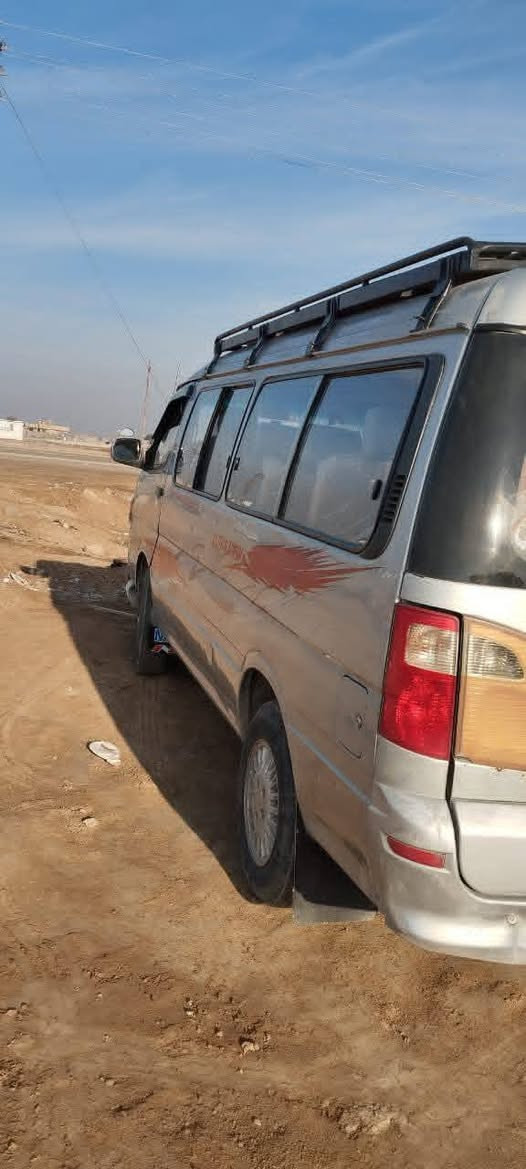 سلام عليكم
فتون للبيع موديل ال٢٠١٠ سلفري الون مصفره هيه وغرامات وخط وبحث رقم بغداد راعيه موجود بلكوت رقم الماني 

السنوية نهاية ال٢٠٢٦ .. امداور ثاني يوم 

عنوان..الكوت.حي الحكيم شارع العمارة.(موبايل).***********...واتساب موجود
