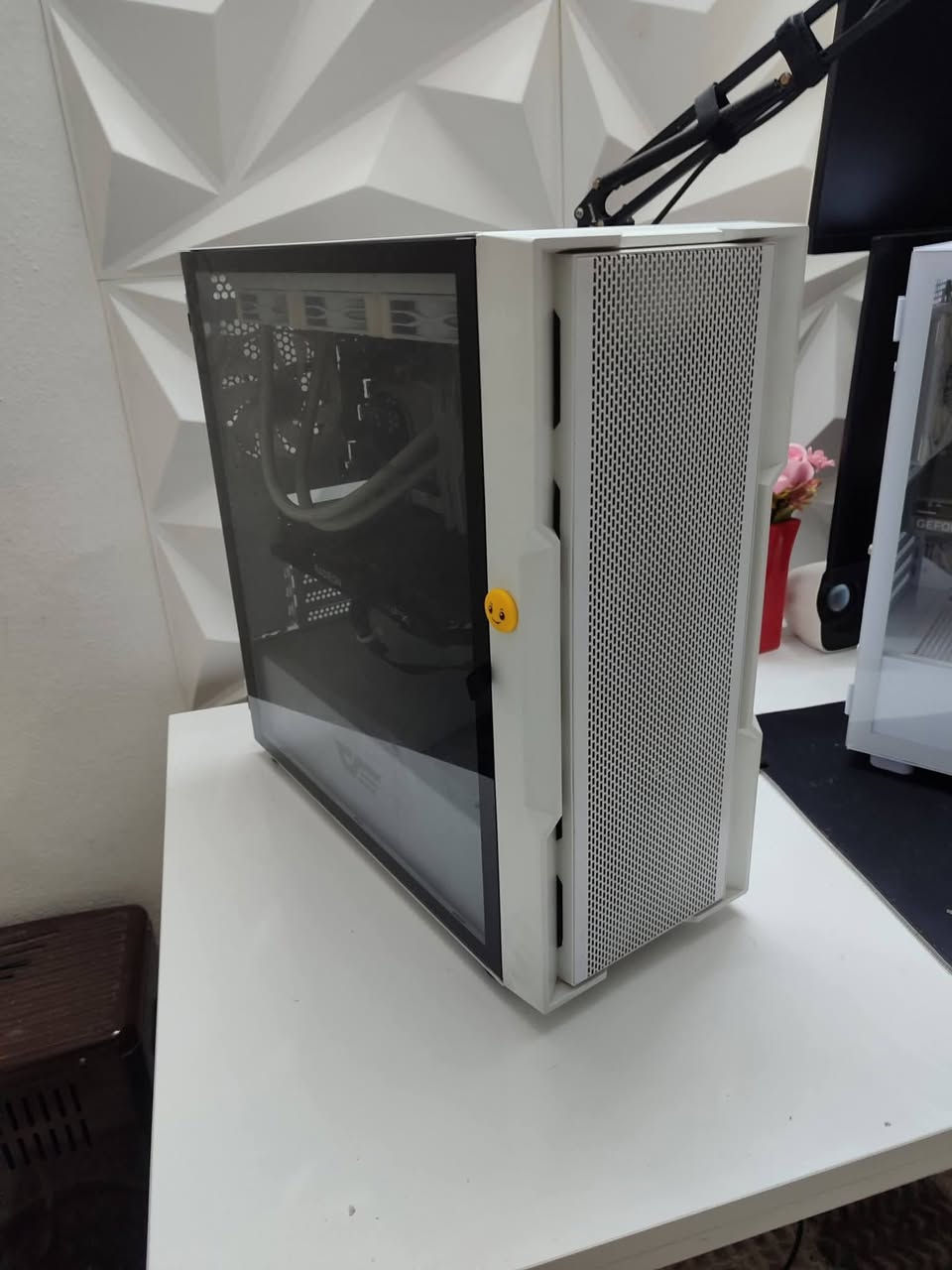 قطع للبيع توصيل موجود 

Powrr Suplay Thermaltek 700Wat RGB
65 الف

Casr Dark Falsh DK431
مع 4 فانات 65 الف

Camer Rapoo 4K C500
100 الف 

Spikar 
20 الف 

للتواصل 
***********
