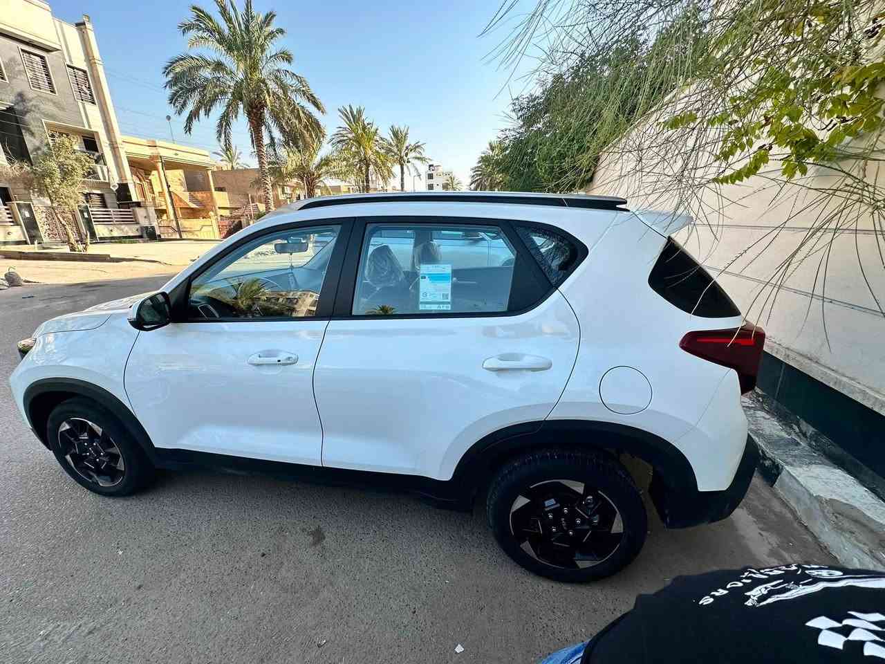 السلام عليكم 
كيا سونت للبيع
محرك :1500ccدبل نوزل 
 تبريد ثلج🥶🥶
شاشه ابل كاربلي واندرويد اوتو
وسياره جديد مال بيت 
مشايه:10000
فول موصفات
موديل 2025
كامر خلفيه+حساسات 
تشغيل عن بعد
بعده داخل الضمان مال شركه دوليه
السعر :23مليون دينار عراقي وبي مجال بسيط 
لوحه 
بغداد

بغداد للتواصل
على هذ الرقم 
***********
