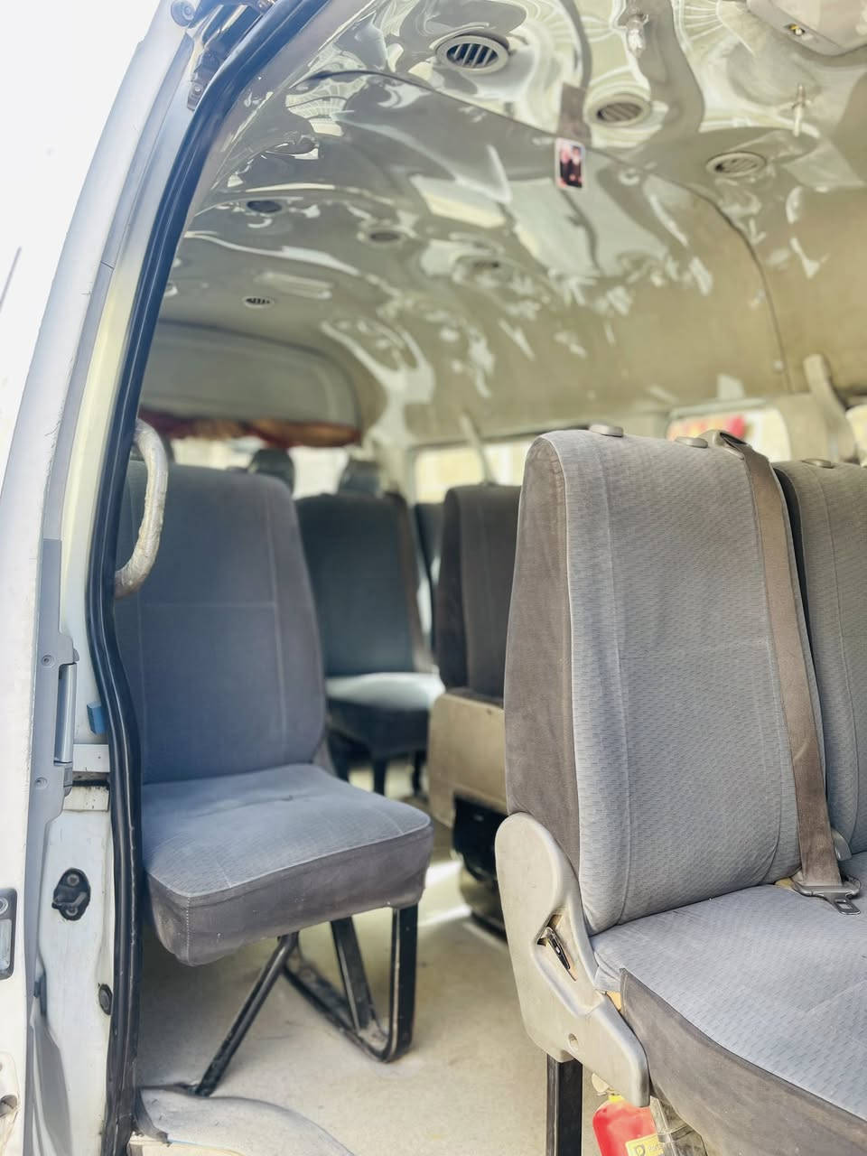 سلام عليكم هايسه للبيع موديل 2009 كفاله رقم بصره الرقم دولي سياره كامله كلشي ما نقصه رقم تليفون *********** سعر خاص المكآن بغداد العبيدى
