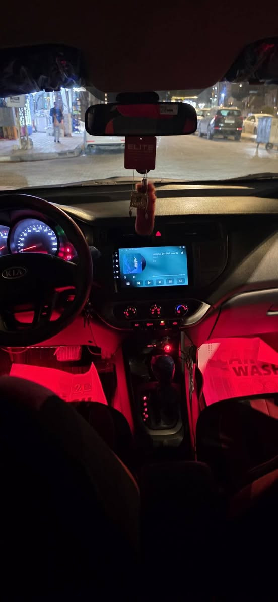 السلام عليكم.. كيه ريو موديل 2012 سكنت النجف بسمي مكفوله  كير مكينه حداديه باتري تخم تاير السياره جديده احلى من الصوره التواصل ع رقم ***********
