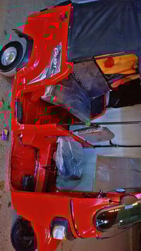 بياجو موديل 21 أوراق كاملات كابيه لا ضربه ولا صبغ مكفزله كله جديده منا...