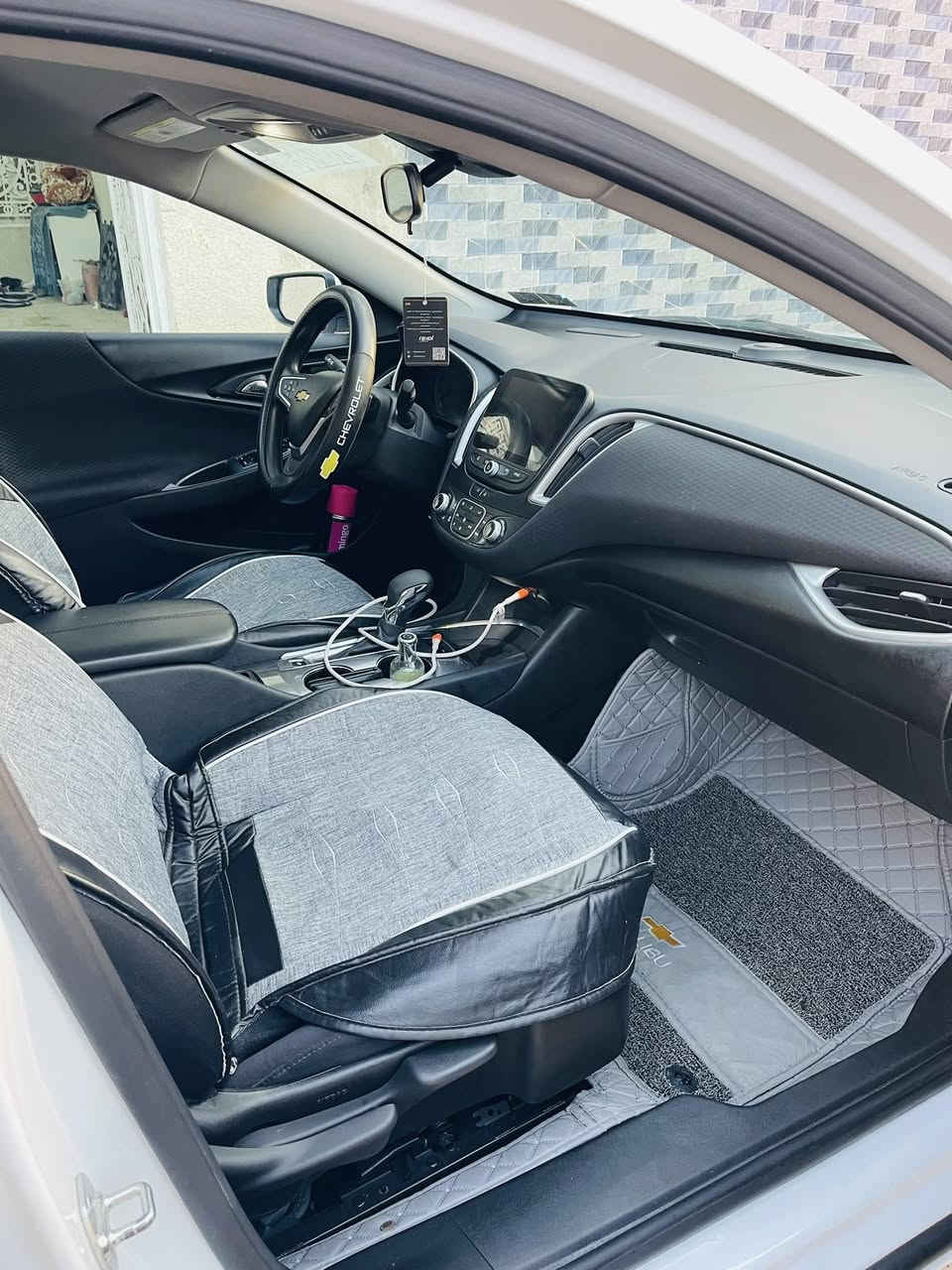 ماليبو LT
ماليبو 2024Lt لون ابيض

ماشيه 40 كيلو مو ميل

الضرر// دعاميه 

المواصفات

بصمه ابواب + جنطه

حساس خلفي

تشغيل عن بعد

نقاط عمياء

محرك 1500 توربو ✈️

قياده ذاتيه

مانع انزلاق

لدات اماميه نهاري

كشنات تدفئه + كهرباء ⚡️

تبريد مناخين منفصل SYNC

تبريد قطعتين امامي خلفي

شاشه كبيره تدعم 📲Android Auto/car play

خرائط Gps📌

كامره خلفيه 📷

كروز مثبت سرعه

شاشة ضبط واعطال بل دشبول

منافذ USP/ 12V /Tip C

مانع انزلاق ⛔️

حساس اطارات

4 دسك/ Abs

السياره جاهزه ونظيفه جداً بدون نواقص

السعر //  145 

مكاني البصره 

…***********
