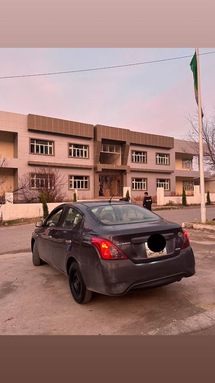 سەرەتا بە ناوی خوای گەورە 

نیسان سەنی خەلیجی ٢٠١٦ نەفتی 
سەیارەکە زۆر توندو تۆڵە مەسرەفی نیە 
گێرو مەکینە بێ عەیبە پێشو پشتی توندە 
٧ پارچەی سبوخە بێ ژۆرێ و بێ پەڕاشوت 
پشت لایتی سەکن لێدرانەچی هەیە 

بەناو کردن تەعویل بە شەرت 
بۆ زانیاری زیاتر پەیوەندی بکەن *********** أربيل, العراق
