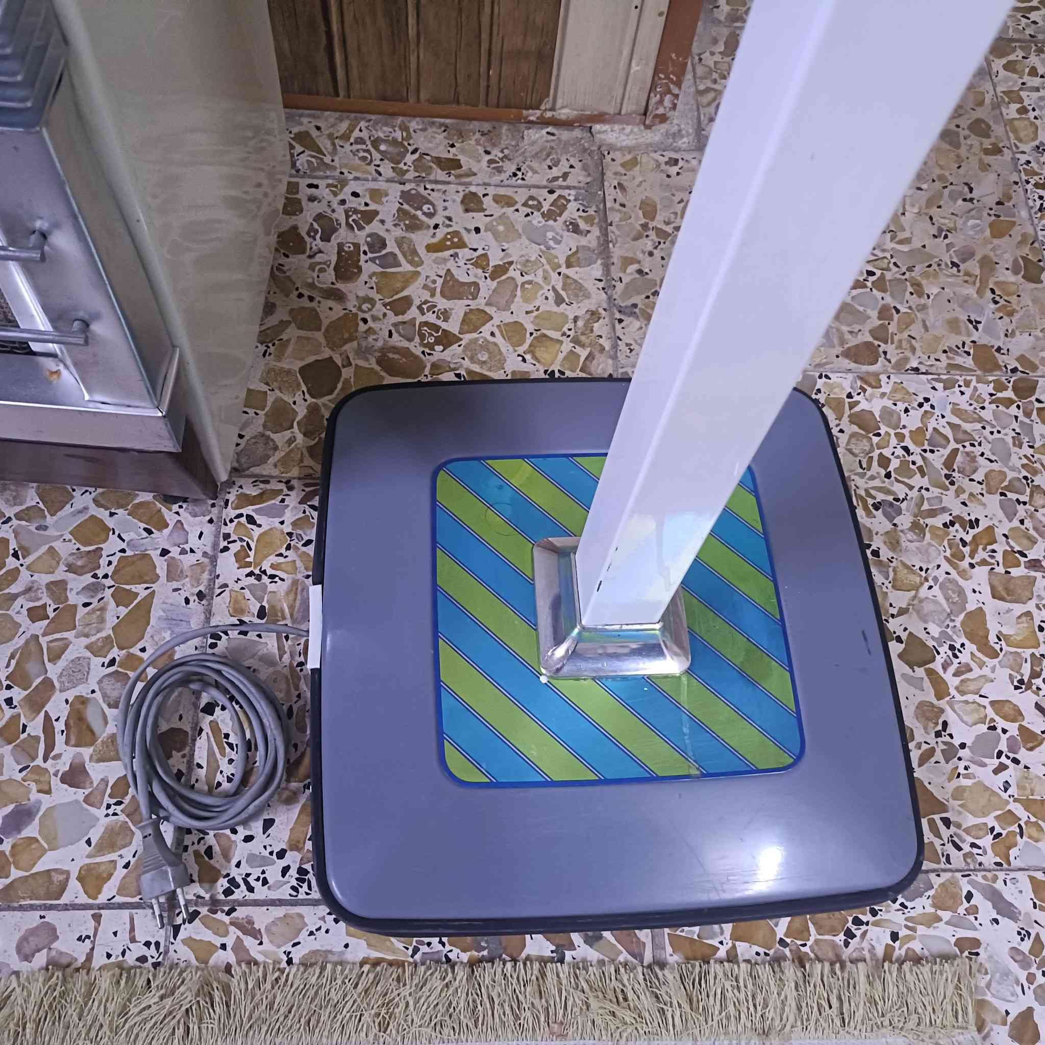 سلام عليكم .مروحى توشيبا نظافة. 90% .سعر 65 الف .مكان بغداد مدينة الصدر يوجد توصيل ***********
