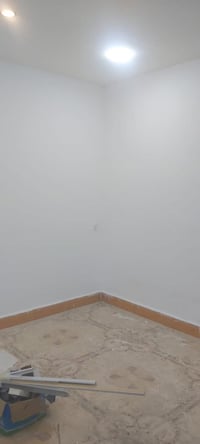 بيت للايجار • المعقل • ٤ غرف