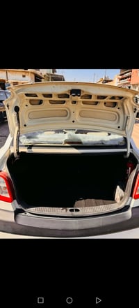 كيا ريو وارد خليجي 2009 نظيفة مال بيت بيها معجون باب السايق شوية بس شر...