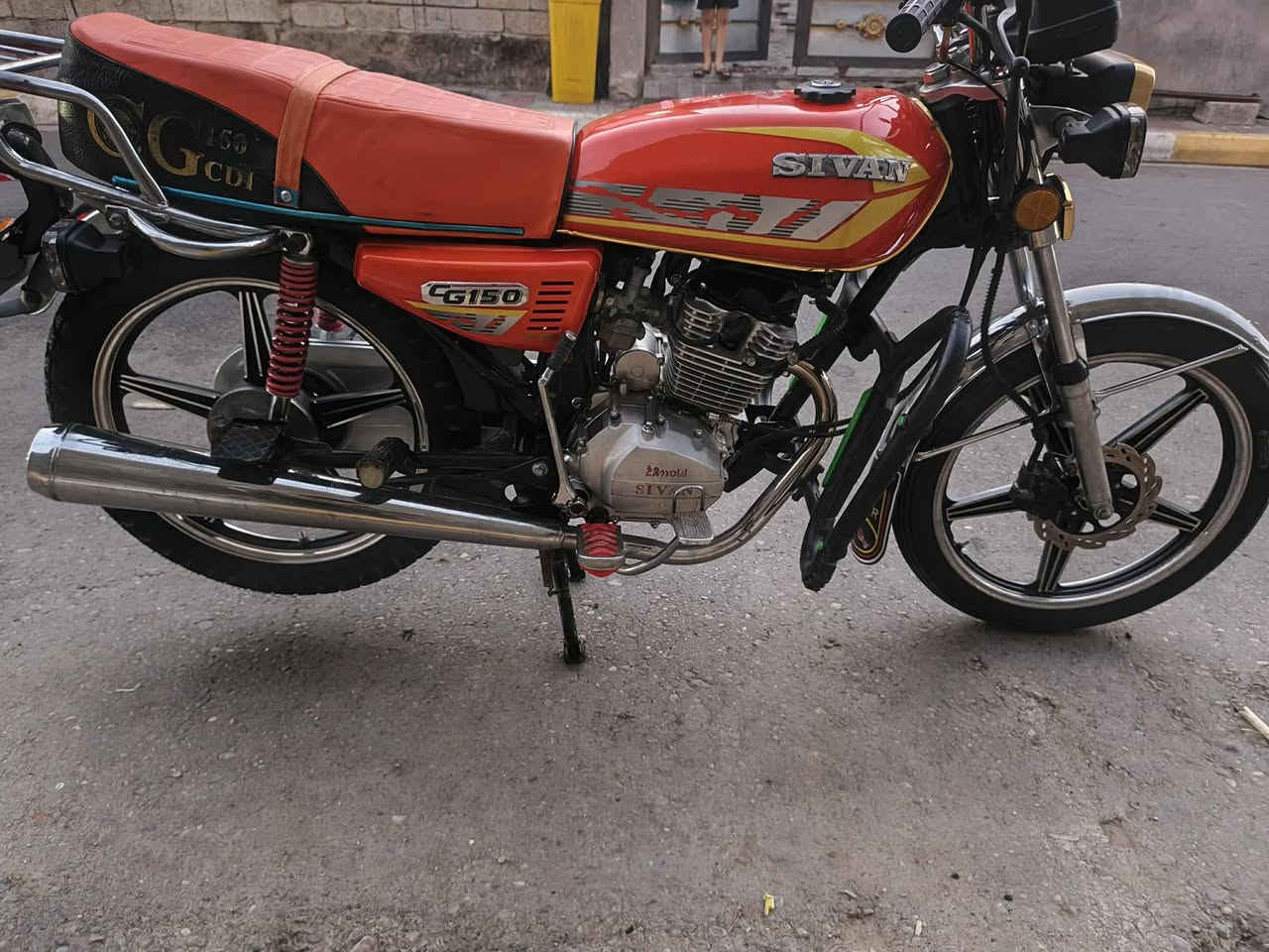 يراني البيع موديل22منفيس فقط ماطورجاهزونضيف ميرادلة ايشي باتري جديد دبلات خلفي جديد بريك خلفي جديد كلجات دهن جدد تايرامامي خلفي جديداشايرماشاير كلة شغال ماطورنضيف وجديدوكاعدمتعوب علية مكاني رمادي متواجدزنكورة سبعاكيلو*********** واتساب خط
