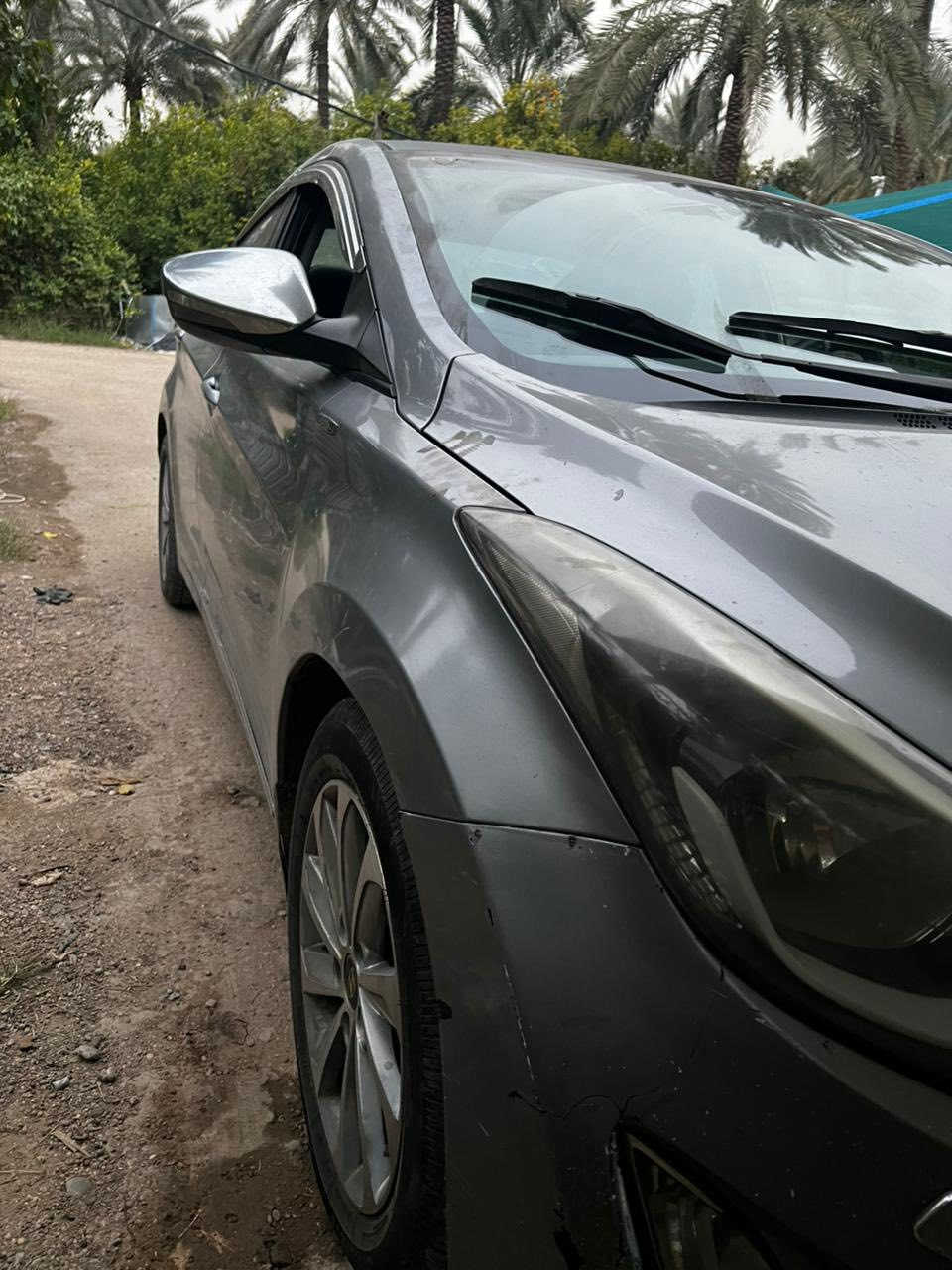 السلام عليكم
النترا 2016 أمريكي 

حادث قبق جنطه وجاملغات مصبوغه بدون اي دواخل 

والجاملغات الاماميه مصبوغه اثر جراد يعني 5 قطع 

السياره خير من الله مكينه جديده قبل شهر بدلتها وكير كفاله صدر امامي خلفي جديد 

السعر 105 وبيها مجال 

*********** واتساب 

الهاتف ***********
مكان السياره بغداد
