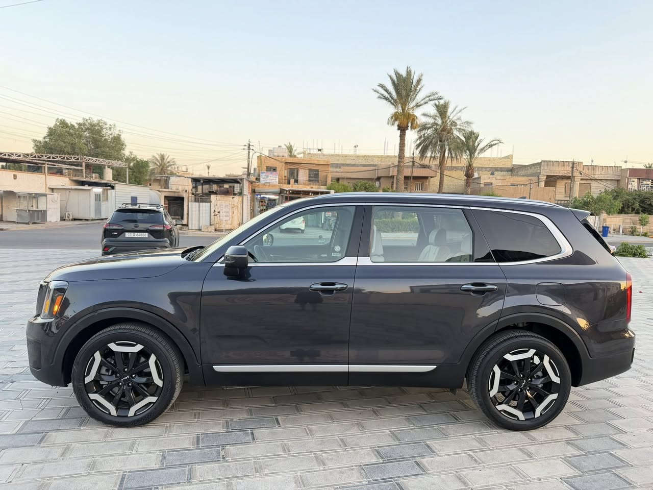 ياالله
السلام عليكم كيا تيلورايد 2025 وارد امريكي

ملاحظة: السياره داخله كتاب شهداء 

Kia Telluride S 2025 3.8L

                      الون ( فيراني )
المسافه المقطوعه : 10الف ميل   
          حجم المكينه : 3800    6 سلندر
           حالة الايرباك :برده + كشن
                      الضرر : جاملغ يسرا مبدل ومصبوغ 
   
الموصفات 
1. شاشه 
2. كامرا
3.لايتات لد
4. بصمه 
5. كشنات جلد ابيض
6. هندبريك بصمه 
7. رادار تحديد مسار
8. رادارات جانبيه
9.فور ويل 
10. اوتو ستوب
11. حساسات خلفيه
12.اتو هولد 
13. اشاير بالمري 
14.بكلايت لد
15. نظام ايكو + نظام تزحلق
16. فتحه
17. هيترات بالكشنات
18.كشافات
 

السعر الطلب في التعليقات سيأتي اليك مباشرة 
تفاصيل اكثر هذا رقمي *********** تحياتي 
مكان السياره بغداد حي الجامعه
