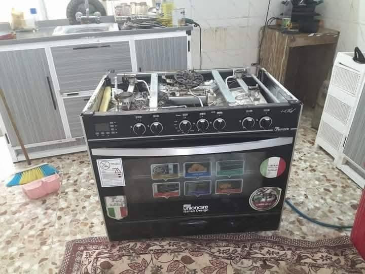 السلام عليكم صيانه واقعيه تصليح كافه انواع طباخات***********
