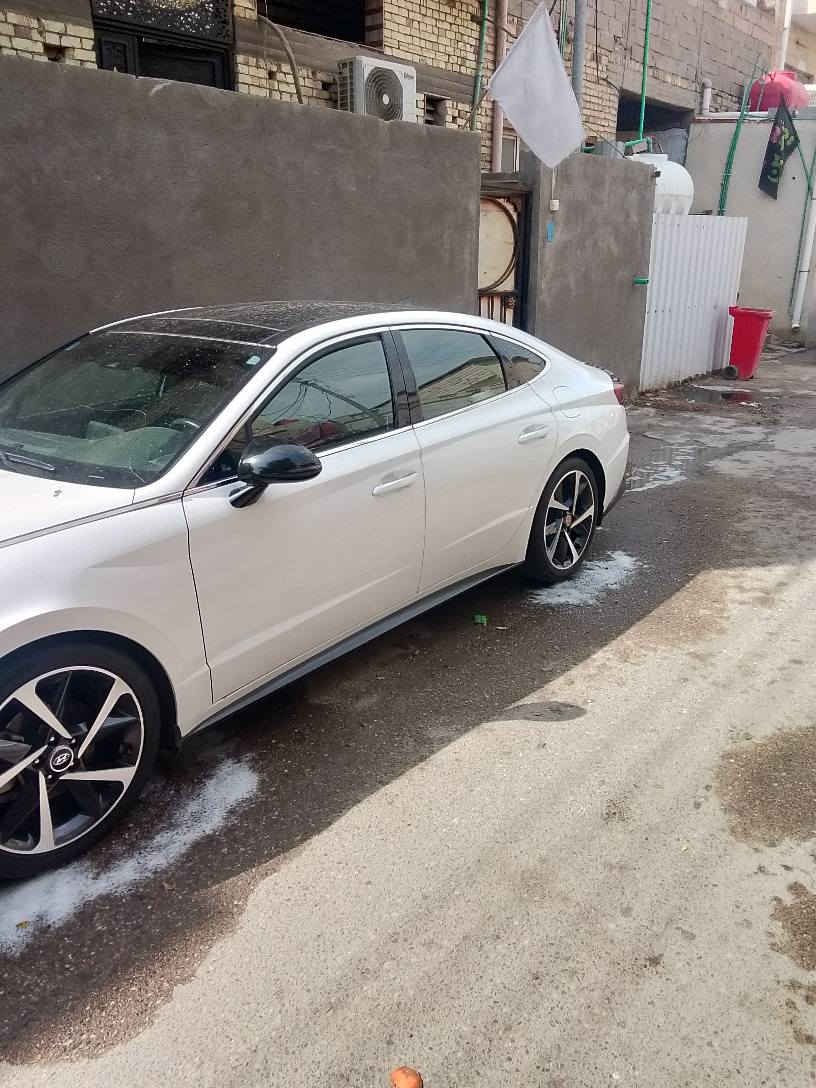 سلام عليكم سوناتا 23فول سياره ماشيه 19الف سياره جديده تبديل جاملقات وكاله وجاملق الخلفي مصلحه سياره رقم ***********عندك مراوس نزله البصرة, العراق
