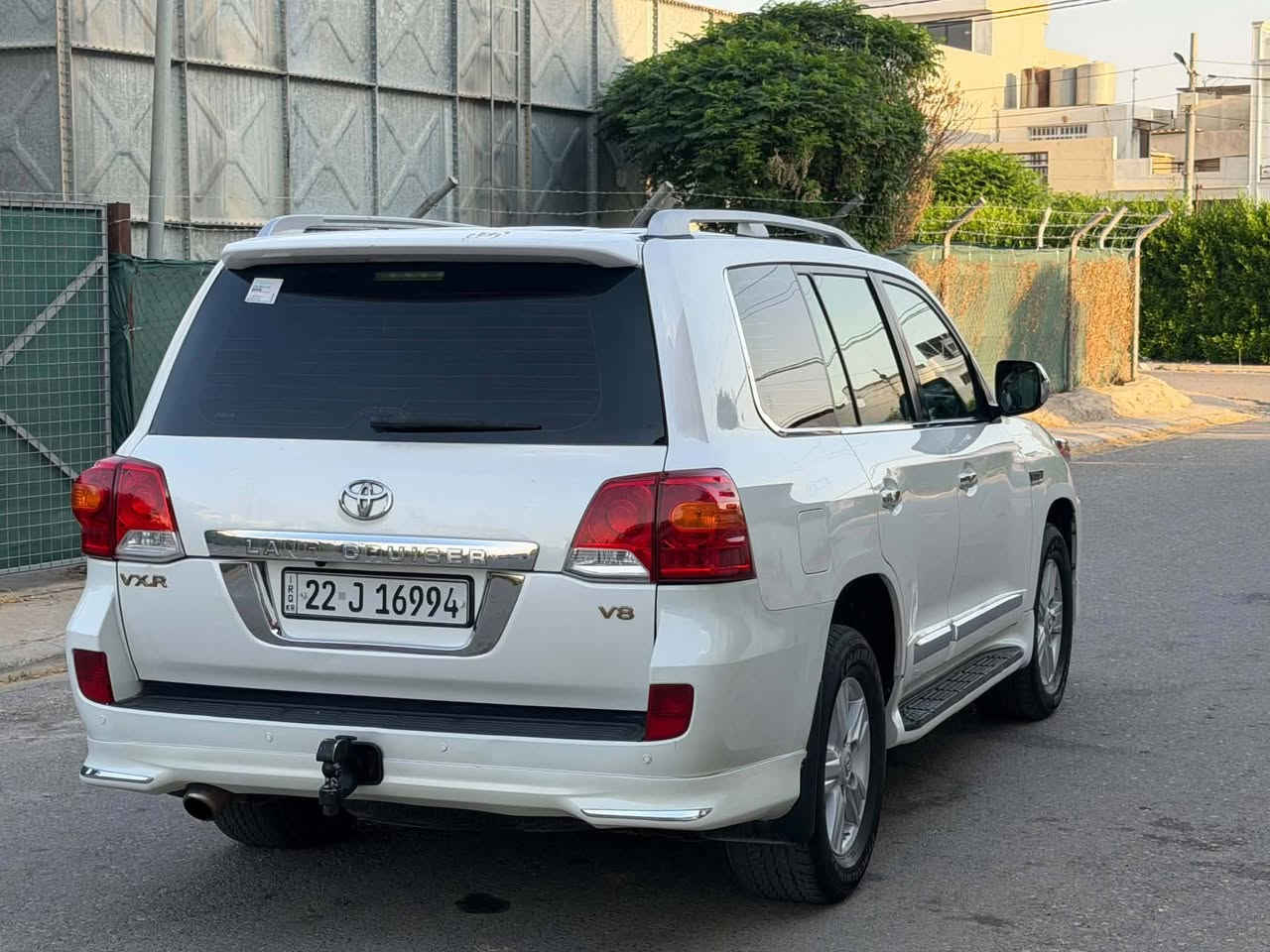 *********** تویوتا لاندكروزر VXR موديل 2008 شكل 2015 فول فول مواسفات  كير اوتوماتيك و عادي رقم سنوي هزه جديد كير محرك تبريد شرط سياره جاهزه نضيفه حزام صبغ جماليه بدون دواخل سعري 255 ورقه مجال مكان اربيل بنصلاوه ***********
