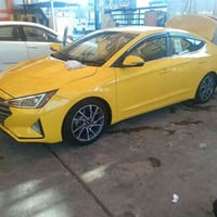 تكسي • ٢٠٢٠ • محرك ٢٠٠٠