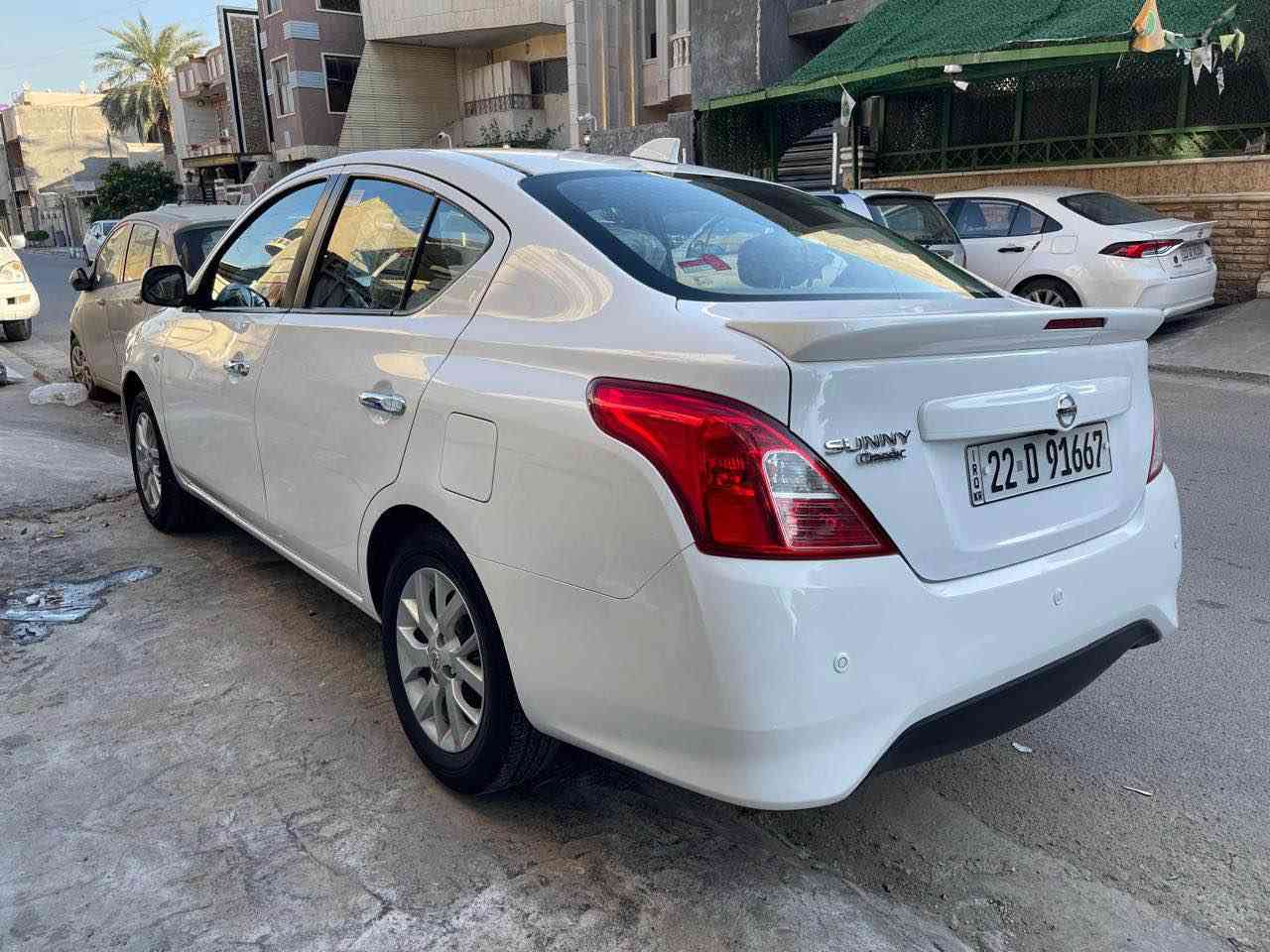 السلام عليكم
سني هندي (( 2024 )) رقم اربيل الدولي
(( ام البليته الزركة )) مكفولة كفالة عامة 
المواصفات: 
ويل كب اصلي حجم 15، شاشة، كاميرا خلفية، جام كهرباء عدد 4، قطعتين تبريد، اشاير بالجاملغ، داخل بيجي،ايرباك عدد 2، تحكم ستيرن، يدات نيكل، شباك نيكل، سبايدر اصلي ، اريل نفكيتر، حساس خلفي، بلوجكتر، كشن السائق جك، محرك 1500، مانع انزلاق، اواكس، USB ،بلوتوث، 
السيارة ماشية 35 الف مدوشمة الكشنات والارضية 
الملحقات: (( ارضيات الشركة + جنطة الاسعافات + منفاخ الاطار ))  
الوكالة او التحويل مضمونة 
مكاني الاعظمية 
للاتصال ☎️ *********** . بغداد, العراق
