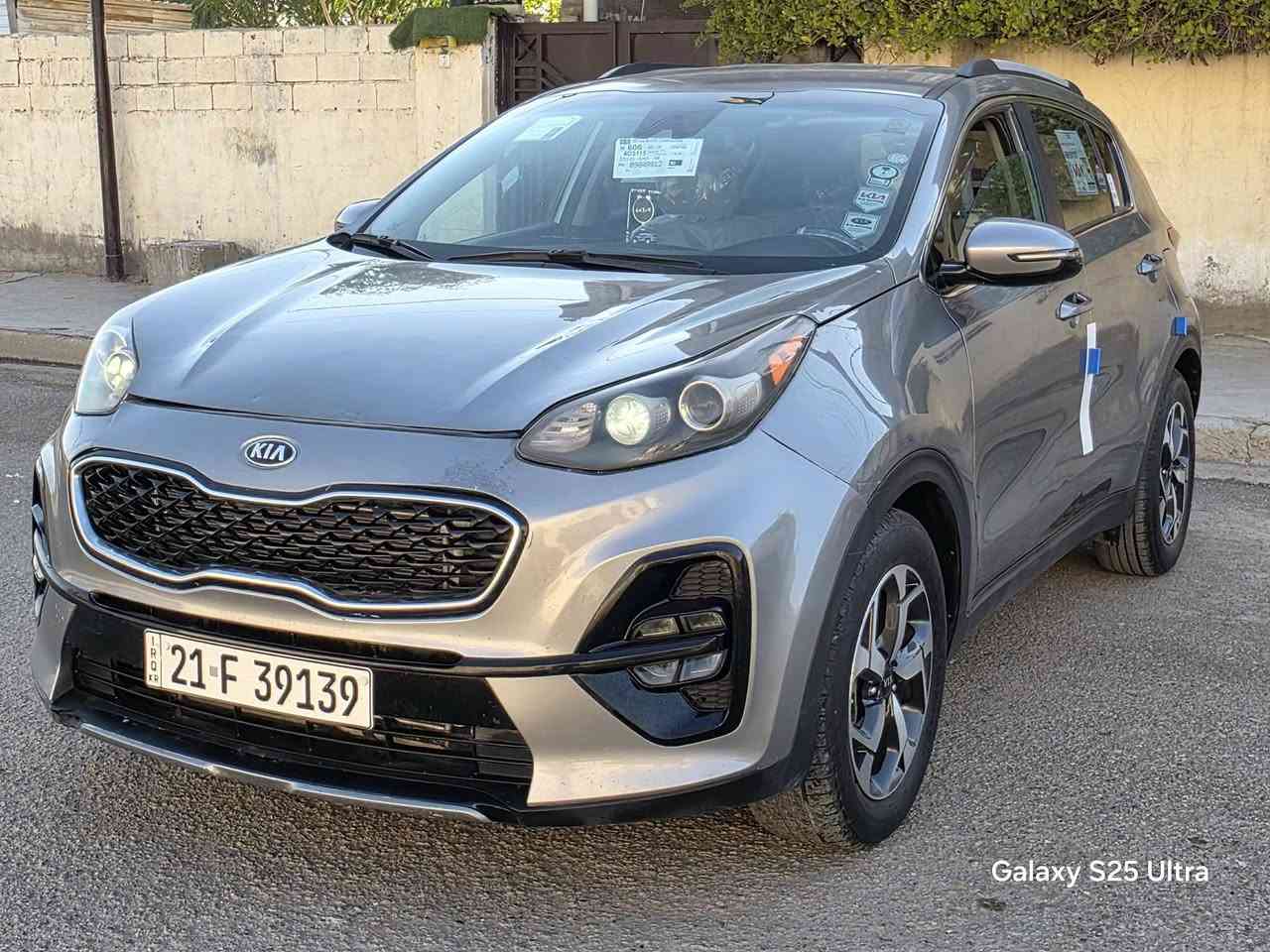 سبورتج 2020مواصفات نص فول وارد أمريكي كفاله من الصبغ بيها مكانين بارد وسونار مرفق سياره مكفوله من الحادث جديده بمعنه الكلمه كفاله عامة وكهرباىيات على وضع شركة ماشية 66الف حقيقي سياره جاهزه من كلش رقم سليمانية دولي وبسمي تحويل وكاله ثانيوم السعر148وبيها مجال بصيط العنوان بغداد رصافة لاستفسار***********
