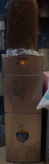 غراض للبيع غرفت نوم تركية طباخ منظدي نوال مع قنينة غاز وميز وبراد ماء ...