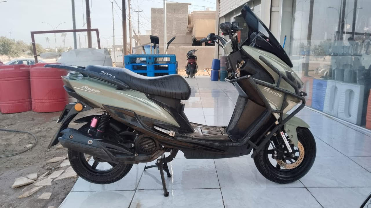 سلام عليكم دراجة سترونك اخت الجديدة مكفولة للبيع الرقم ***********
متواجد واتساب
