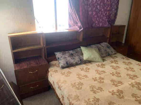 طخم نوم للبيع السعر 200ألف اتصل اذا شراي ***********
