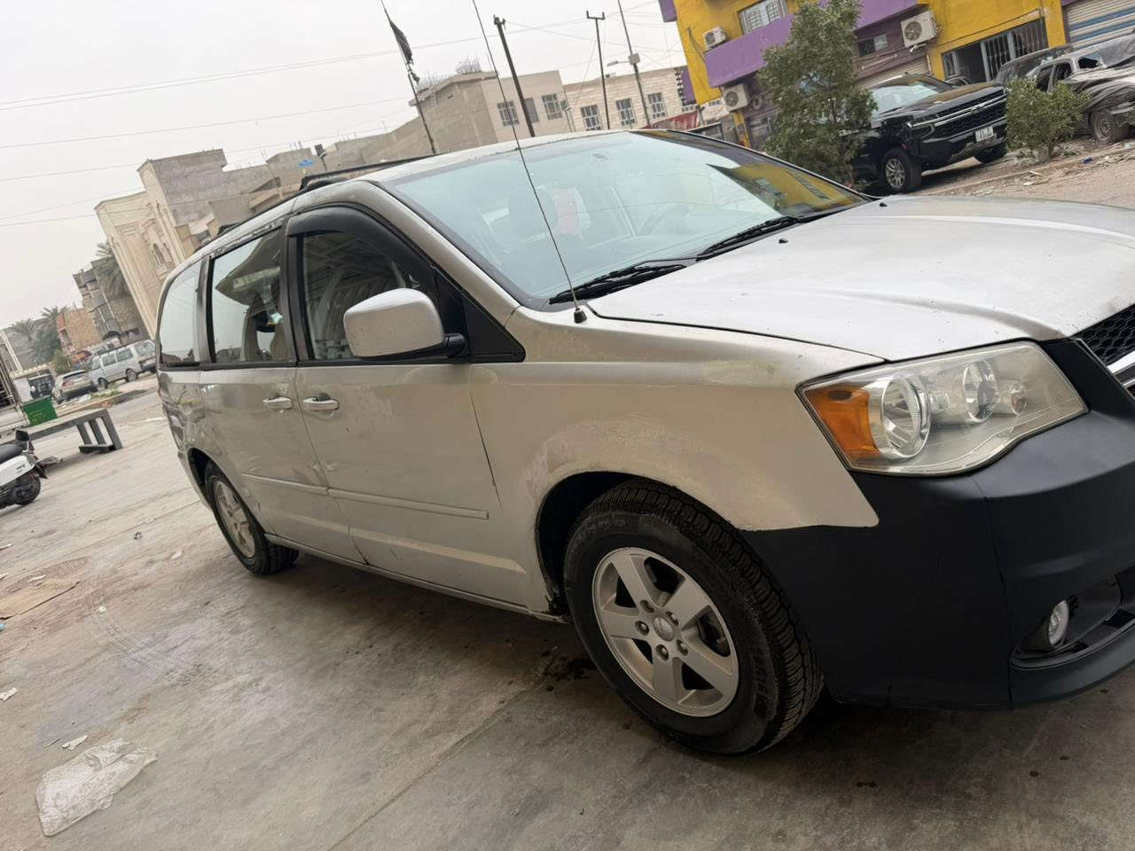 دوج كرفان للبيع موديل ٢٠١١ وارد أمريكي فول مواصفات سبعه راكب تبريد تلث قطع تلث شاشات بوب كهربائية كشنات كهرباء تدفئه تبريد ثلج سيارة كل نقص مابيها محرك كير تخم تاير صدر امامي خلفي جديد سيارة بيها صبغ مكانات أبيع صبغ عام بدون دواخل لغود شواصي دواخل مكفولات كفاله سنويه ورقم جداعلى ٢٠٣٠ سيارة وين متعجبك شغل وطلع تحويل ثاني يوم سعرها ٨٢ ورقه ومكان السيارة بغداد البلديات ***********
