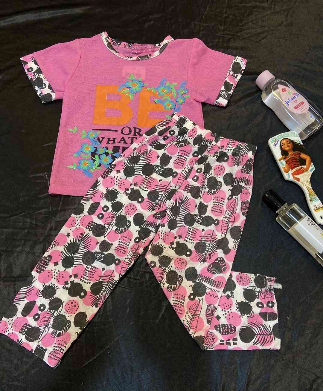 ملابس أطفال أسعار كلش مناسبه


**إذا كنت صاحب هذا الإعلان وتريد حذفه لأي سبب، رجاءا أرسل رسالة إلى الدعم الفني**