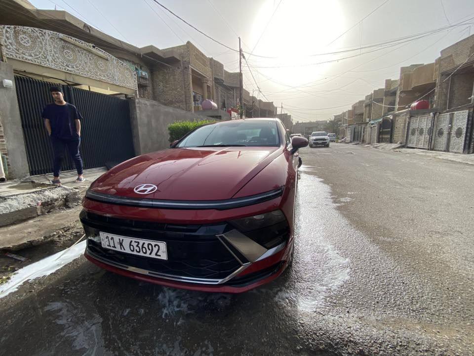 سوناتا 2025 بلاش ب 168 ورقة فقط مرقم
محرك 2500 جديدة ماشية 9 الاف فقط 
على حادثها بعد ما مصلح بس طبكت دماعيات 
السعر168 بيها مجال بسيط مرقم باسمي 
***********
